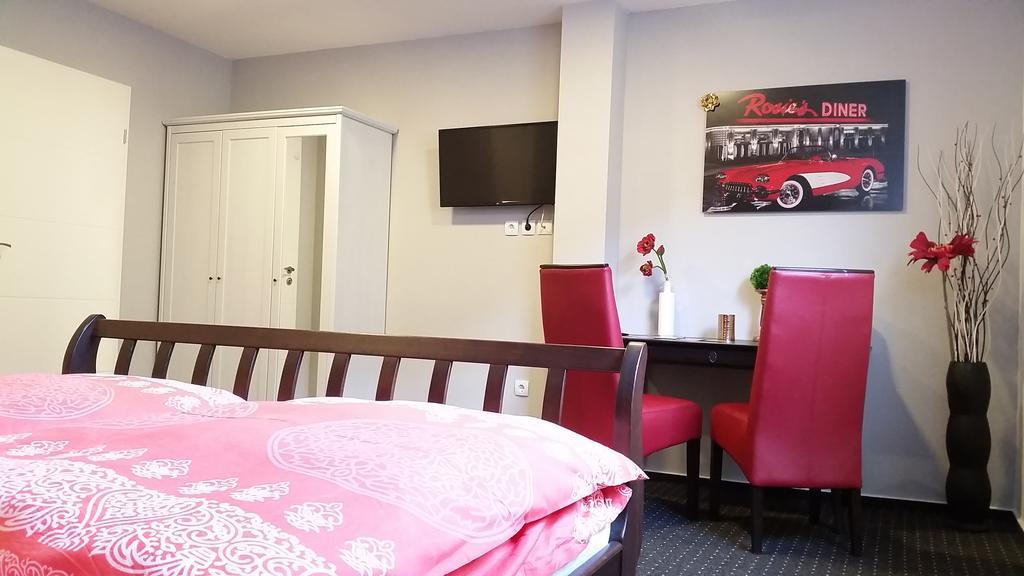 Hotel Zum Schleicher Kuckuck 외부 사진